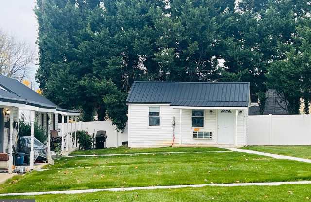 19960-E NATIONAL PIKE unit: E - 19960 National Pike, Washington County, MD 21740