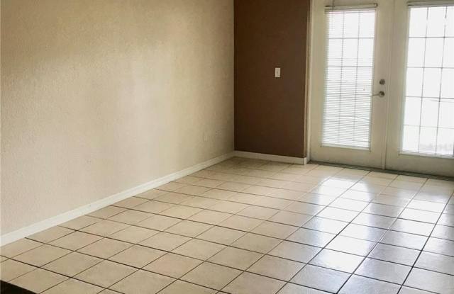 2537 LANCIEN COURT Gallery 2