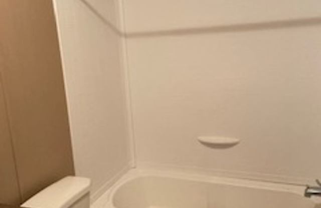 3brm, 2 ba double wide that sits on a beautiful lot with an amazing view, including a creek!! Large Deck on back for outdoor life! Large eat in kitchen and living room. Master bath has a huge tub!! photos photos