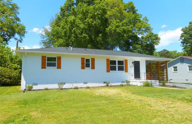 4333 Oak Forest Drive - 4333 Oak Forest Drive, Charlotte, NC 28215