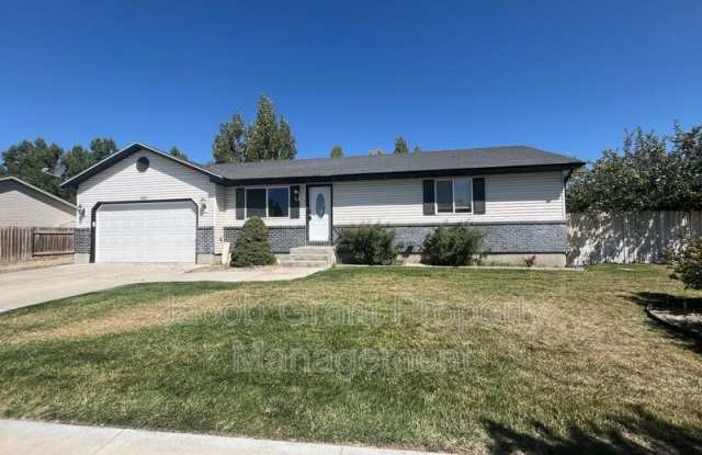3289 E Larson Dr photos photos