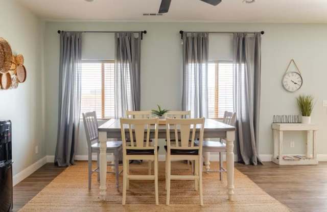 3 bed, 2 bath, basement for rent Gallery 1