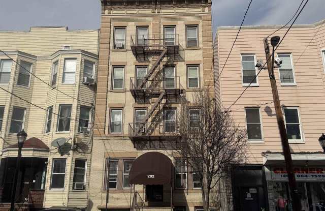 202 48TH ST photos photos