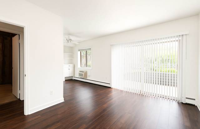 Foxhall Terrace photos photos