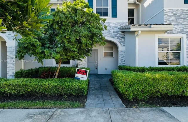 2664 SE 19th St photos photos