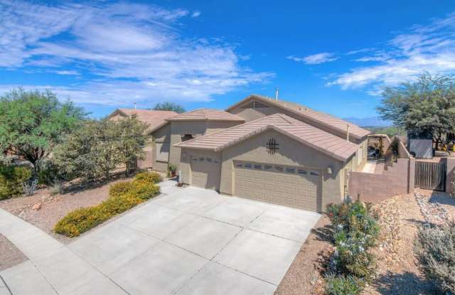 538 West Chatfield Street photos photos