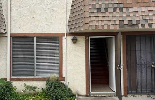 2 Bedroom 1.5 Bath Townhome in Westminster photos photos