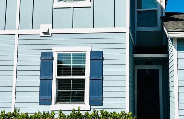 Charming 3-Bedroom Townhome in Desirable Oakleaf Plantation photos photos
