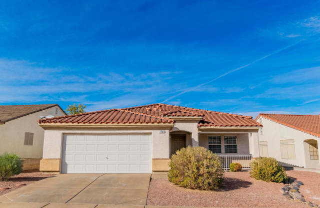 1900 square foot home, 4 bedrooms 2 baths photos photos