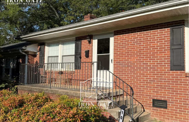 2BD / 1BA in Bellview Estates Gallery 1