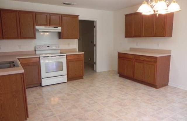 Convenient to Randolph and Fort Sam Houston photos photos