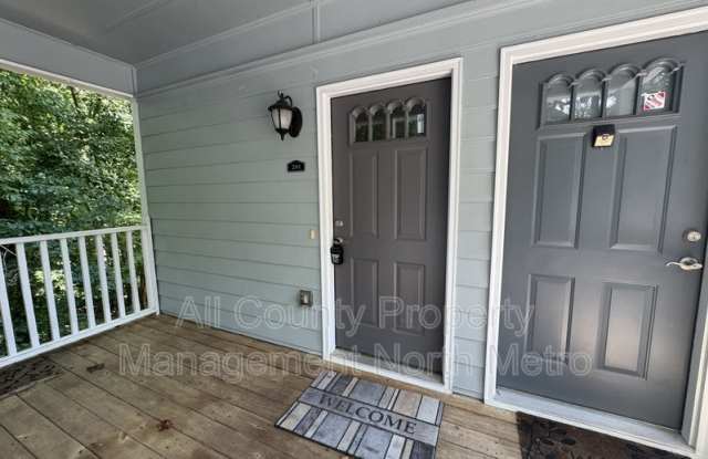 3900 Riverlook Parkway SE photos photos