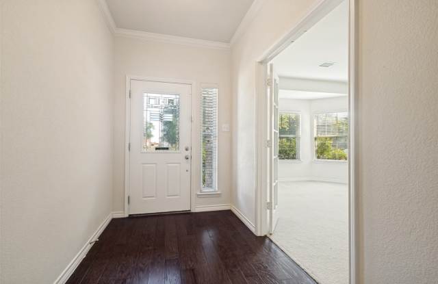 1212 Villa Paloma Boulevard Gallery 4