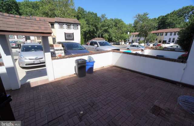 2927 ESPANA COURT Gallery 2