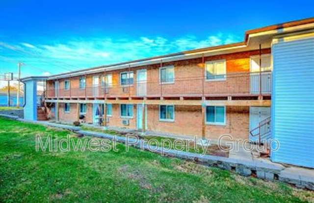3714 Geraldine Ave - 3714 Geraldine Avenue, St. Ann, MO 63074