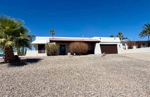Furnished Winter/ Short Term Rental - Pool Home Gallery 3