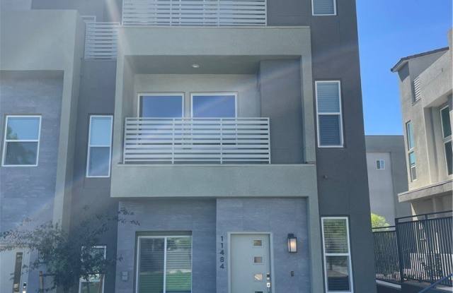 11484 Roaring Peak Drive Gallery 2
