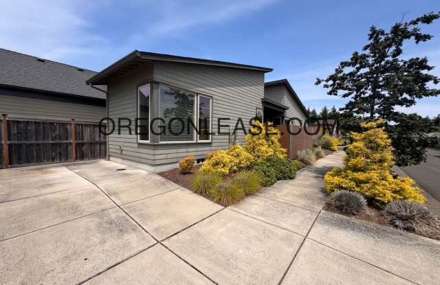 One bedroom stand alone house in Cal Young neighborhood photos photos