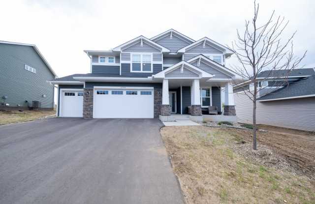 17944 Hinckley Ave. photos photos