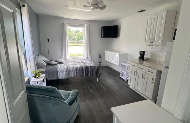 6103 Spring Garden Place photos photos