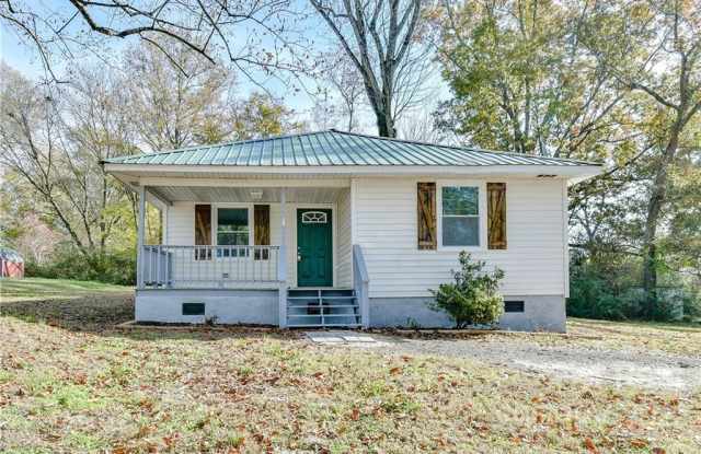 111 Wayne Avenue - 111 Wayne Avenue, Kannapolis, NC 28081