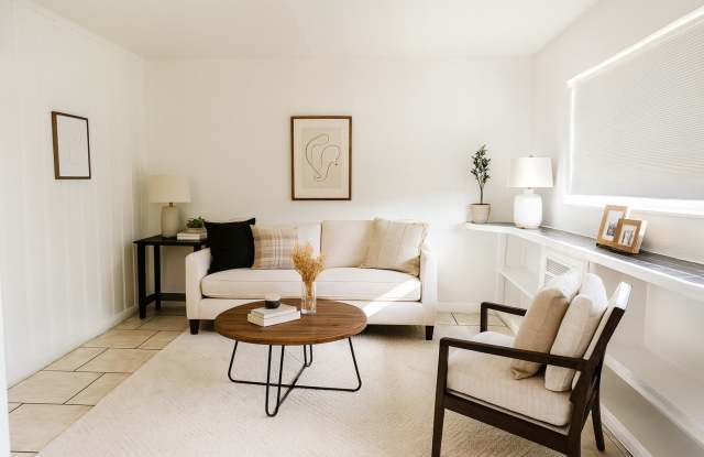 True 1 Bedroom Near FSU Gallery 2