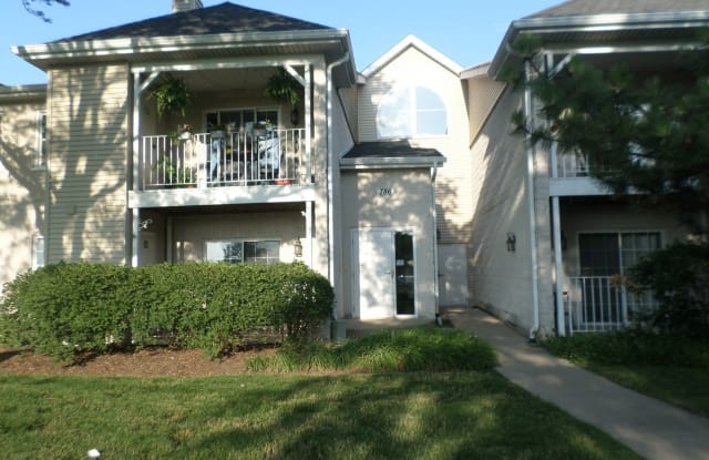 786 N Gary Avenue - 786 North Gary Avenue, Carol Stream, IL 60188
