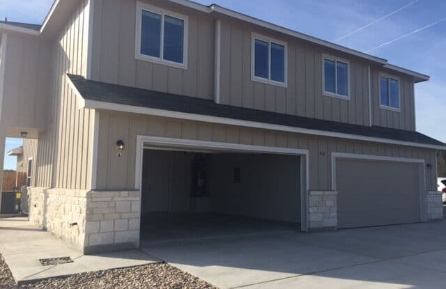 109 Liberty Place Cove - B - 109 Liberty Place Cv, Liberty Hill, TX 78642
