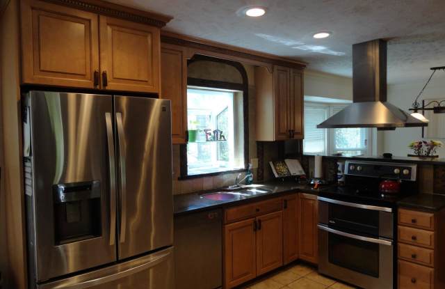4855 WOODIE COURT Gallery 2