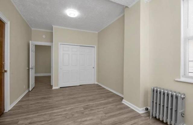 2741 Stillwell Avenue Gallery 4