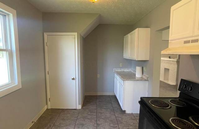 1155 Walters Street photos photos
