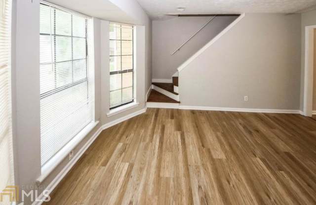 124 Woodberry Ct Gallery 3