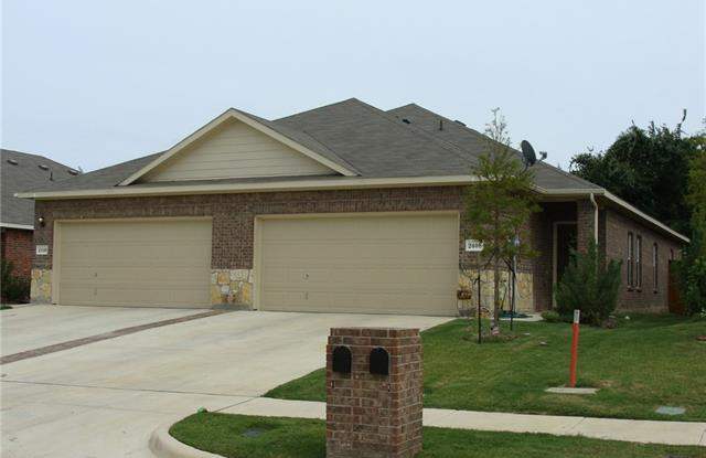 2404 Wood River Parkway - 2404 Wood River Parkway, Mansfield, TX 76063