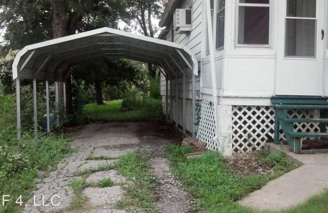 1029 E Parker Avenue Gallery 2