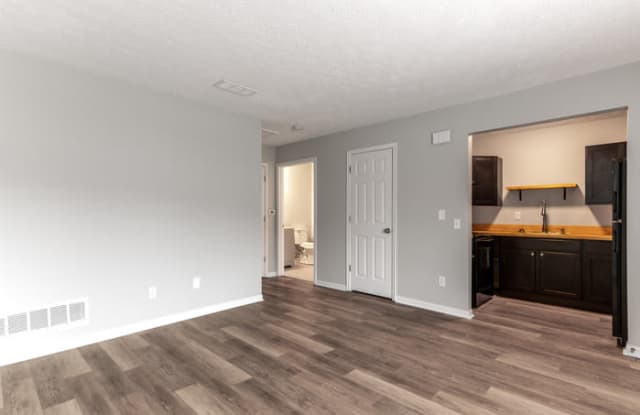 2605 Crisnic Court - 2605 Crisnic Court, Covington, KY 41011