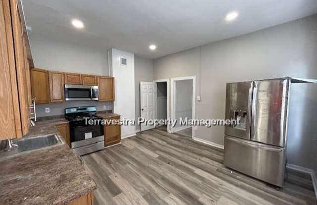 304 Middlesex Street - 304 Middlesex Street, Gloucester City, NJ 08030