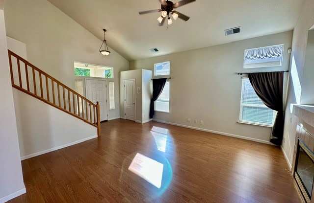 551 Gage Ct Gallery 4
