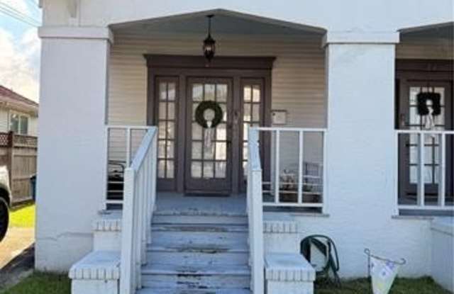 21 METAIRIE Court photos photos