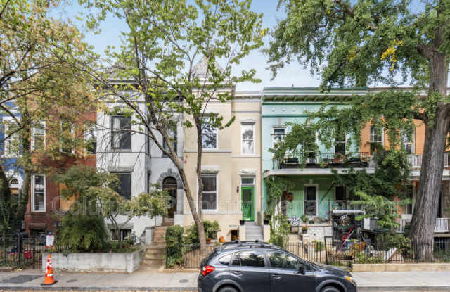 1427 Monroe St NW photos photos