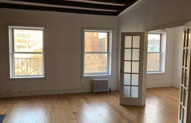 645 Hudson St 4 Gallery 2