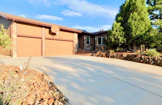 5021 Cliff Point Circle West - 5021 Cliff Point Circle West, Colorado Springs, CO 80919