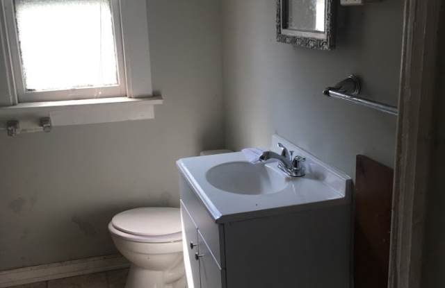 97 Eckhert Street photos photos