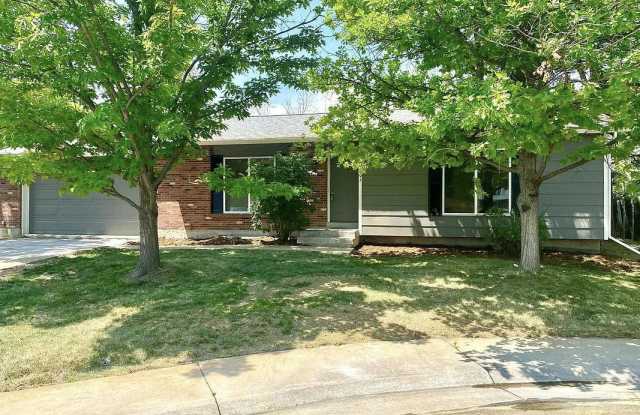 10901 Albion Court Gallery 1