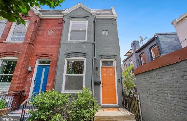 3207 SHERMAN Avenue NW photos photos