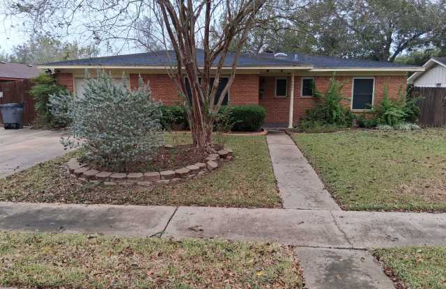 4606 Begonia Street photos photos