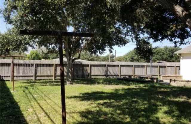 1049 Driftwood Place Gallery 4