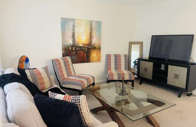 624 Snug Harbor Drive Gallery 2