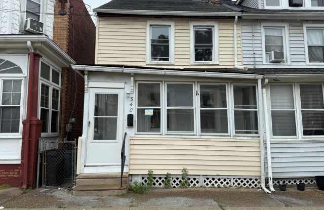 340 MIDDLESEX STREET photos photos
