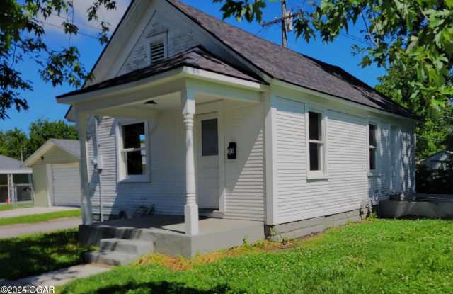 1309 W 19th Street - 1309 West 19th Street, Joplin, MO 64804