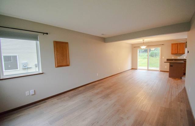 Modern Townhome in a Convenient NW Location Gallery 3